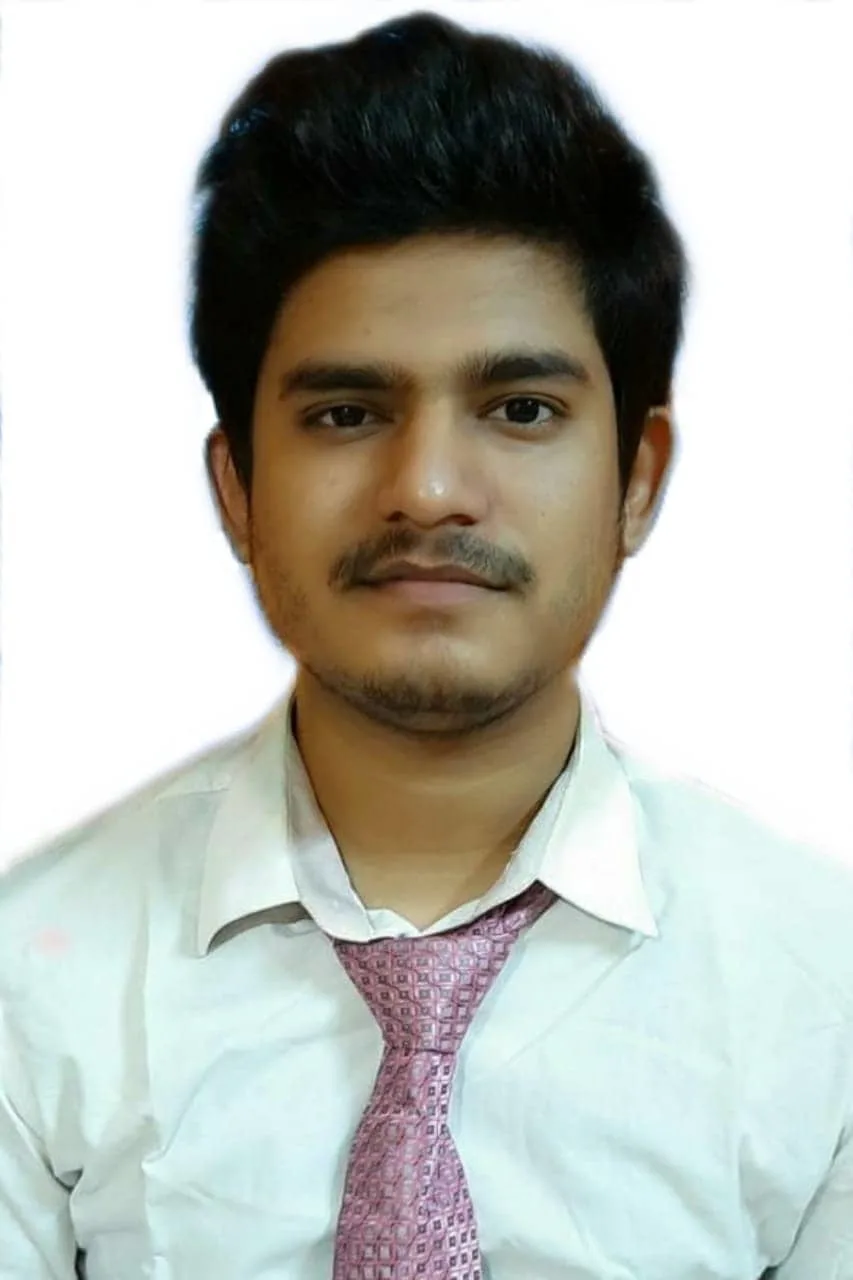 Bikash Gupta, an experienced Science and Mathematics Tutor