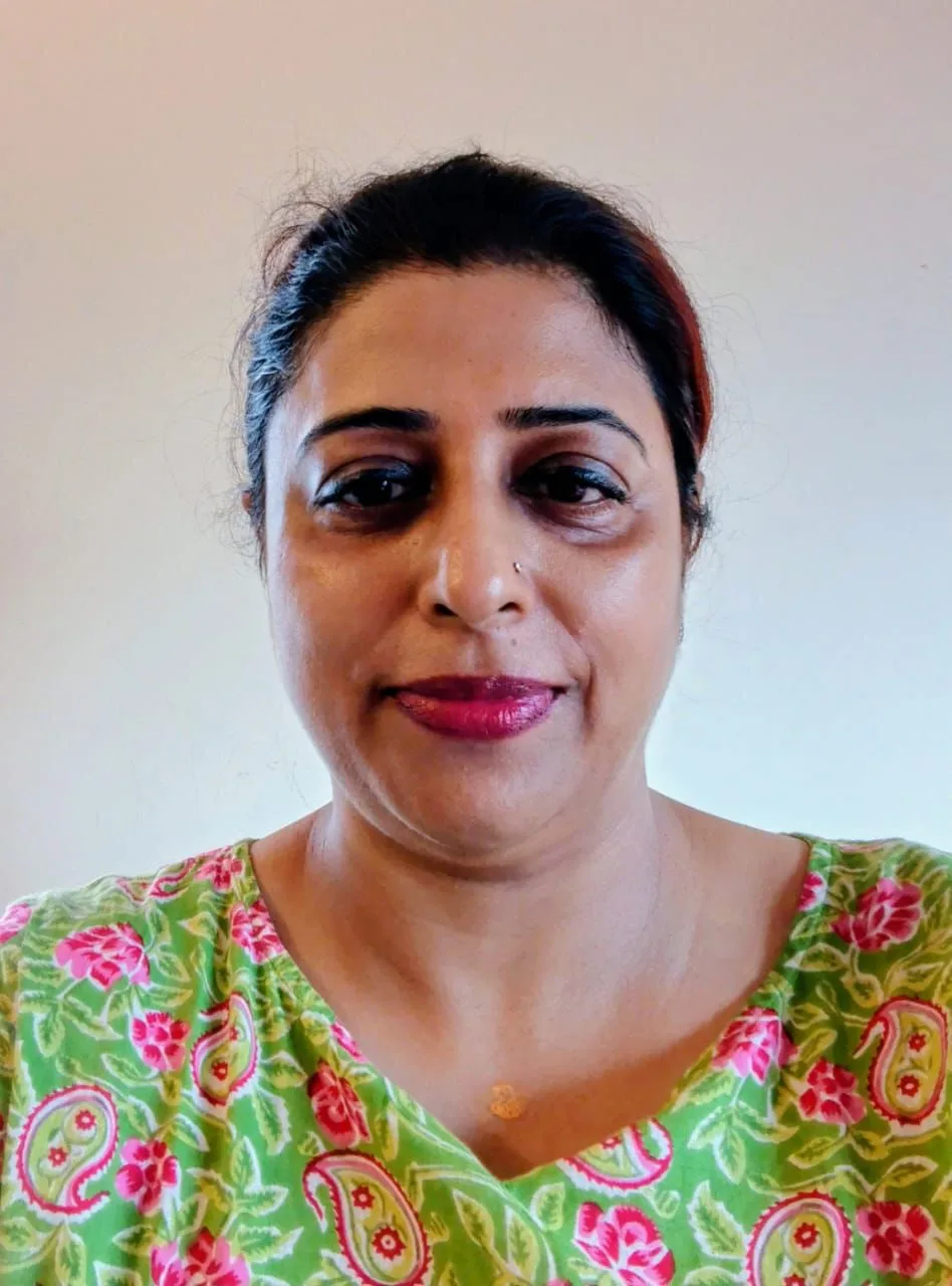 Rituparna Sarkar, an experienced English & Maths Tutor – Profile Picture | NIHT Certified Teacher