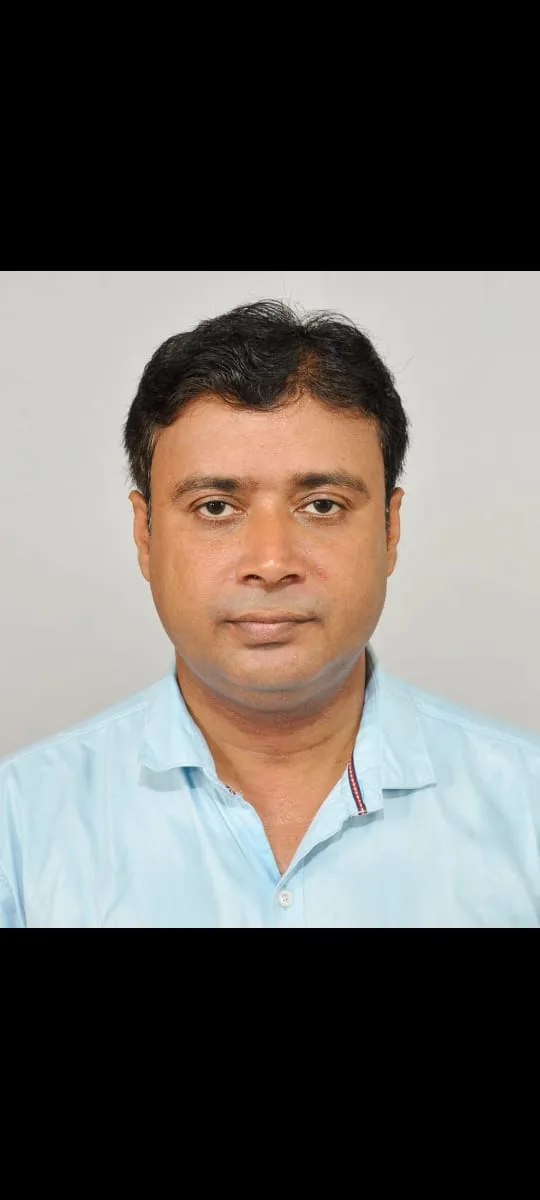 Soumitra Ghosh, experienced English and SST tutor