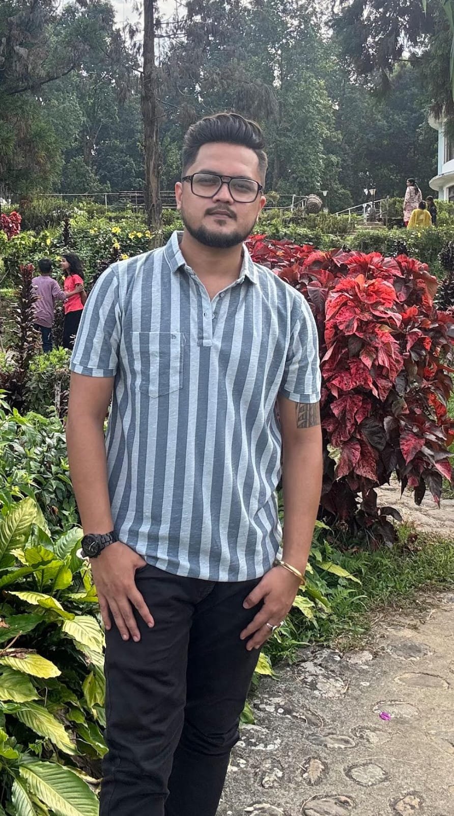 Shubham Ghosh experienced English medium tutor for Maths Science and Arts subjects