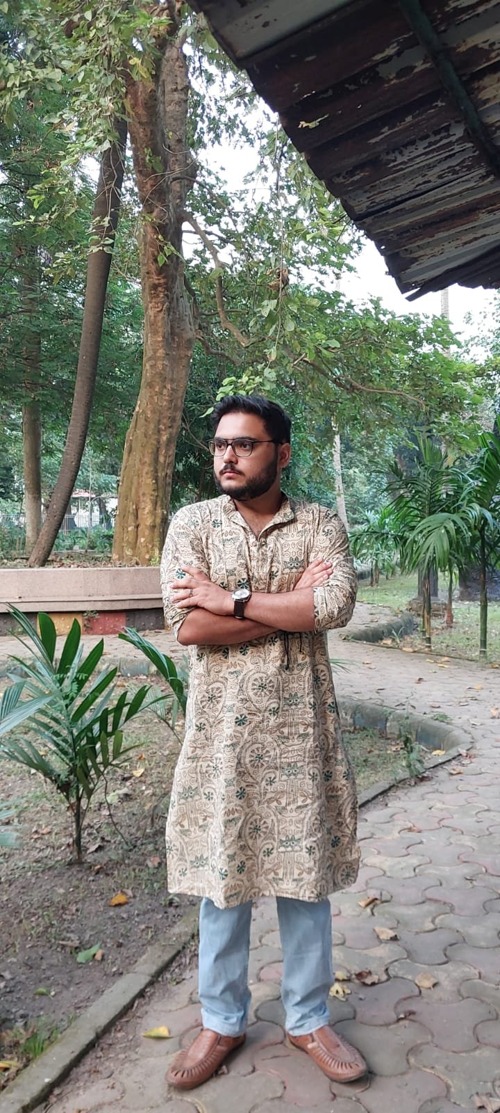 Shantanu Dasgupta an experienced Arts and History Tutor