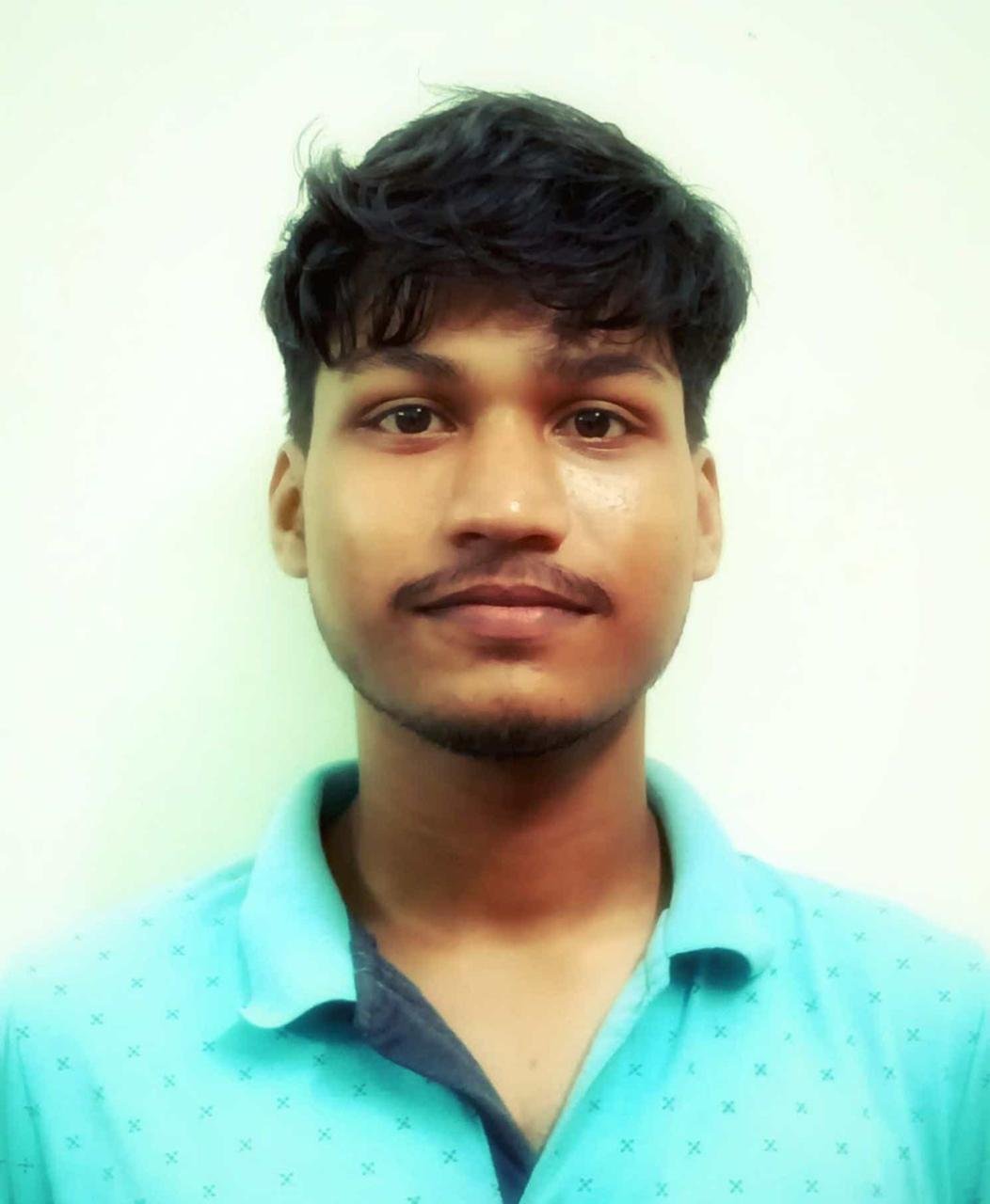 Arunabha Kar an experienced Arts and Humanities tutor for secondary and higher secondary classes