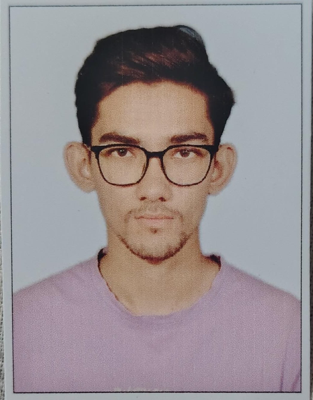 Rishi Mitra an experienced Science Physics Chemistry Biology and Maths Tutor