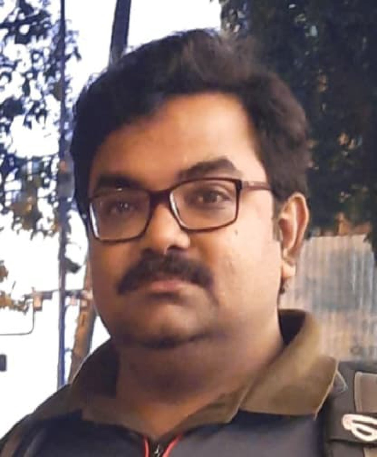 Subhoneel Duloi an experienced Science Physics Chemistry and Biology Tutor