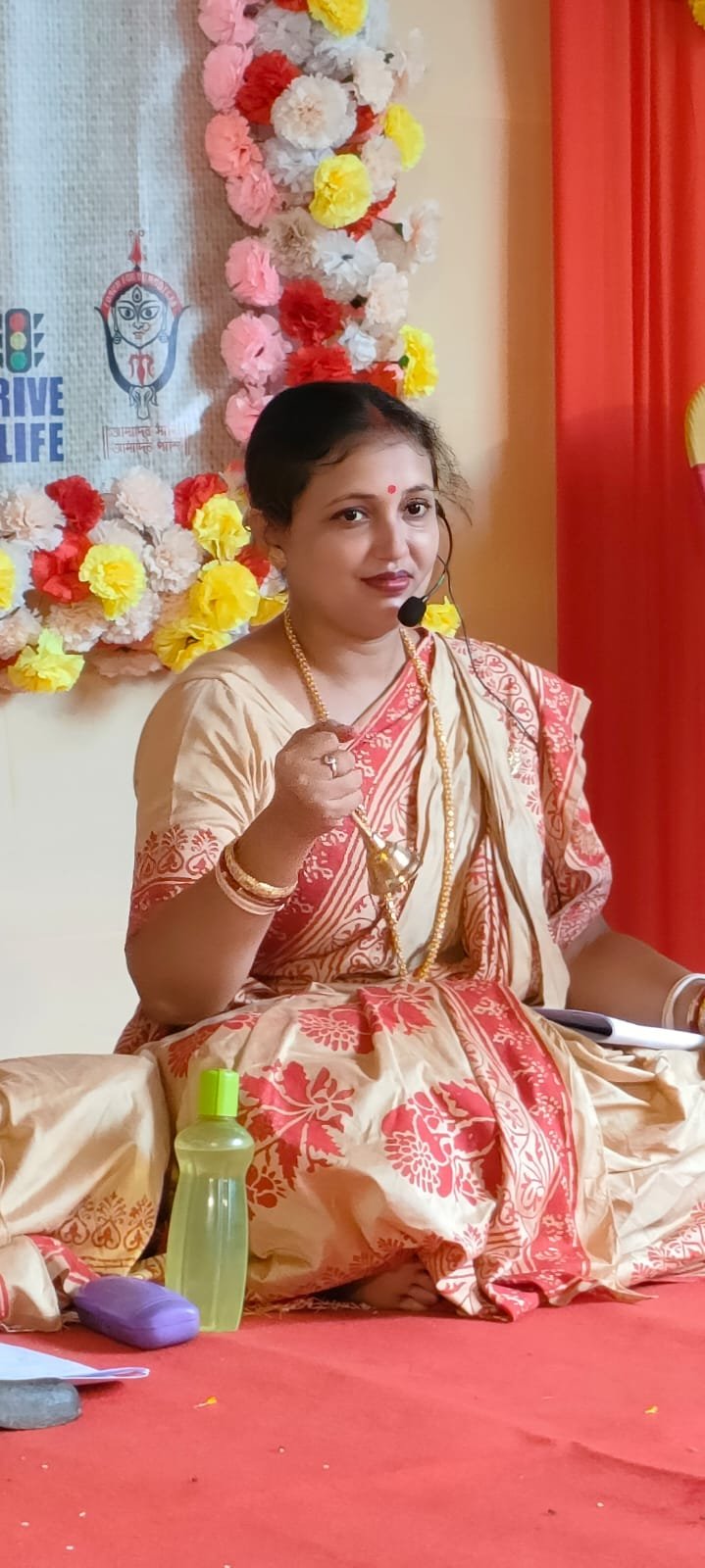 Amrita Lahiry an experienced Bengali and Sanskrit Tutor