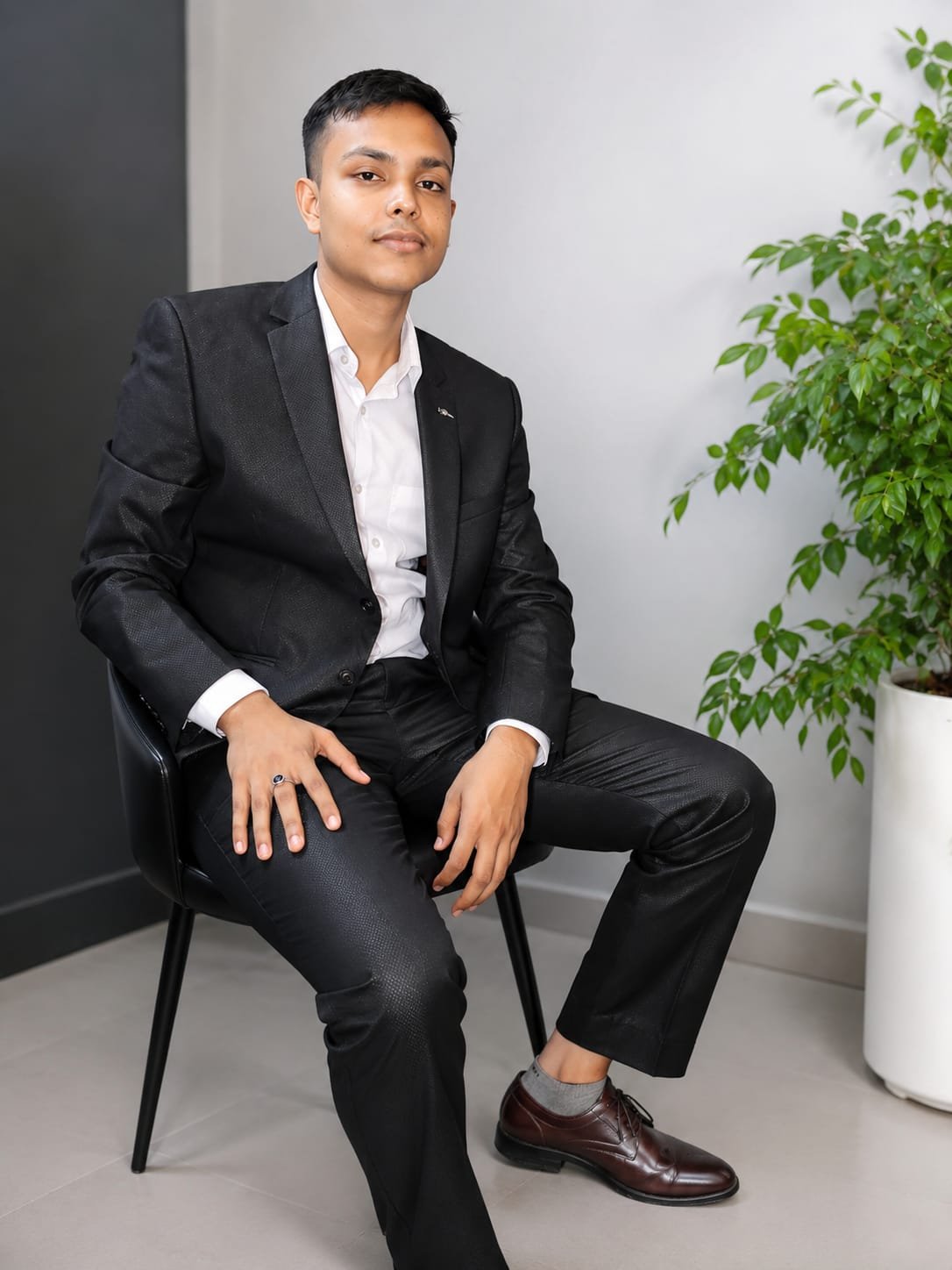 Profile Picture Divyanshu Kashyap NIHT Certified Science And Mathematics Teacher