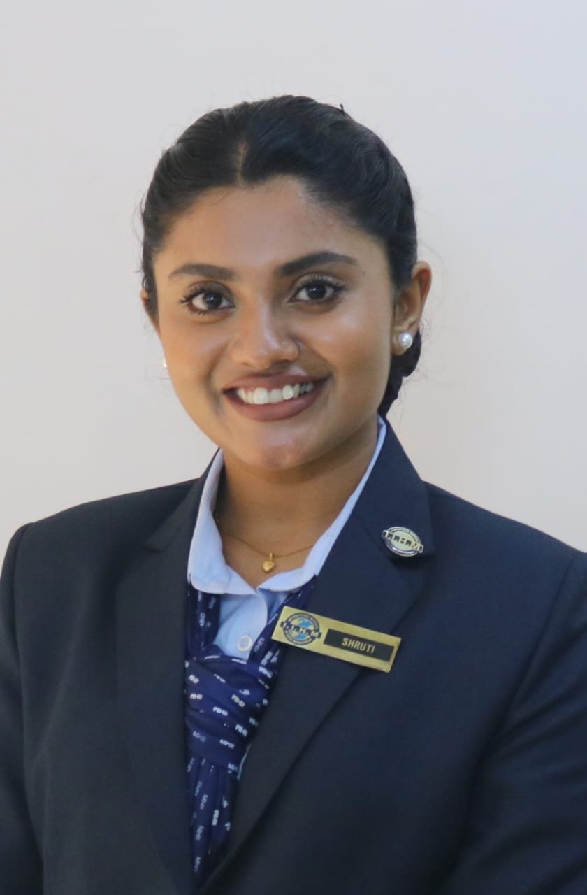 Shruti Chakraborty an experienced English and Spoken English Tutor