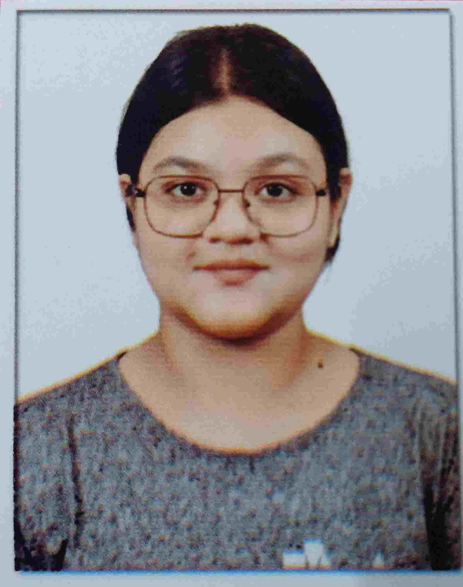 Profile Picture Rishika Chanda NIHT Certified All Subject And English Teacher