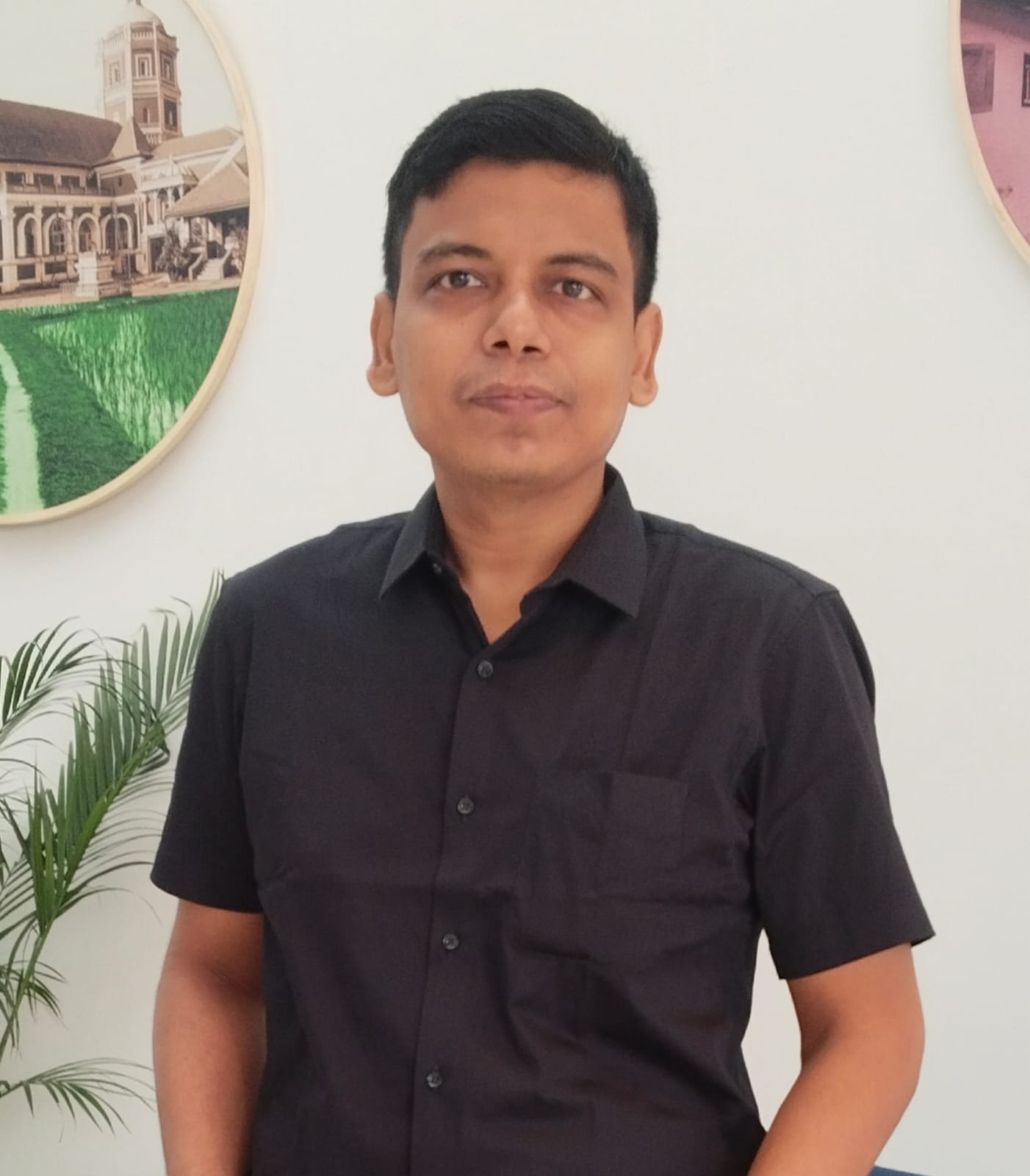 Profile Picture Debabrata Sarkar NIHT Certified Science Mathematics and Computer Teacher